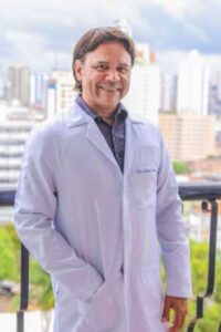 Dr. Josias Caetano
