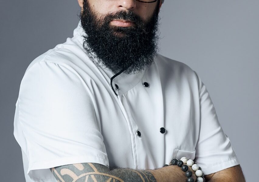 Chef Rafael Brunhosa pronto para os próximos meses