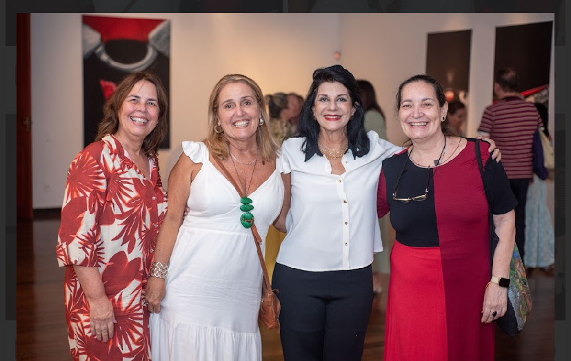 Dorys Daher e as amigas arquitetas - Fotos: Messias Martins