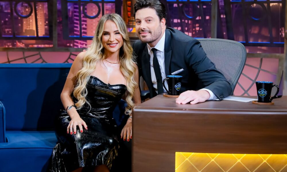 Gabi Martins e Danilo Gentili - Foto: Lourival Ribeiro / SBT