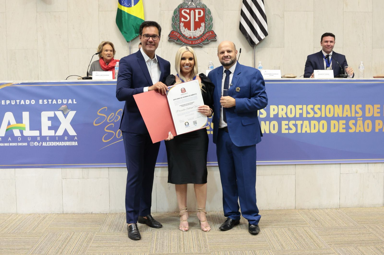 Priscila Sabino é homenageada na Câmera Municipal de SP - Foto: Divulgação