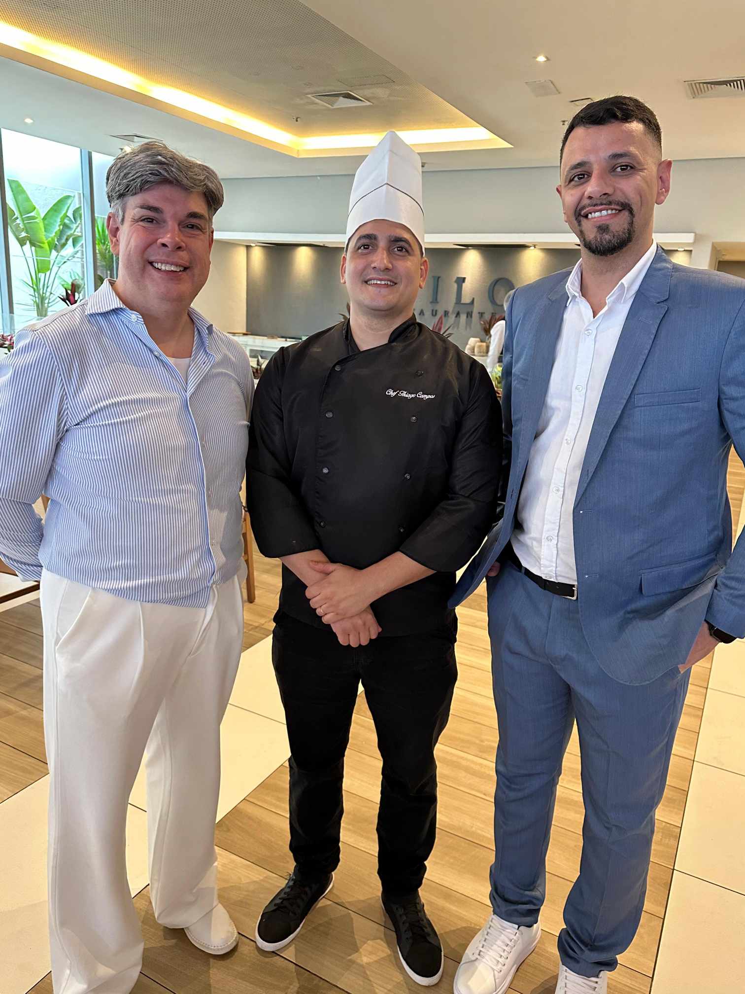 Sidinei Rodrigues o Chef Tiago Campos e o gerente geral do Laghetto Stilo, André Oliveira