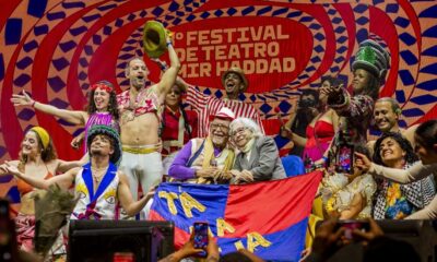 Abertura do Festival de Teatro Amir Haddad em 2025 - Amir Haddad, Fernanda Montenegro e Grupo Tá Na Rua