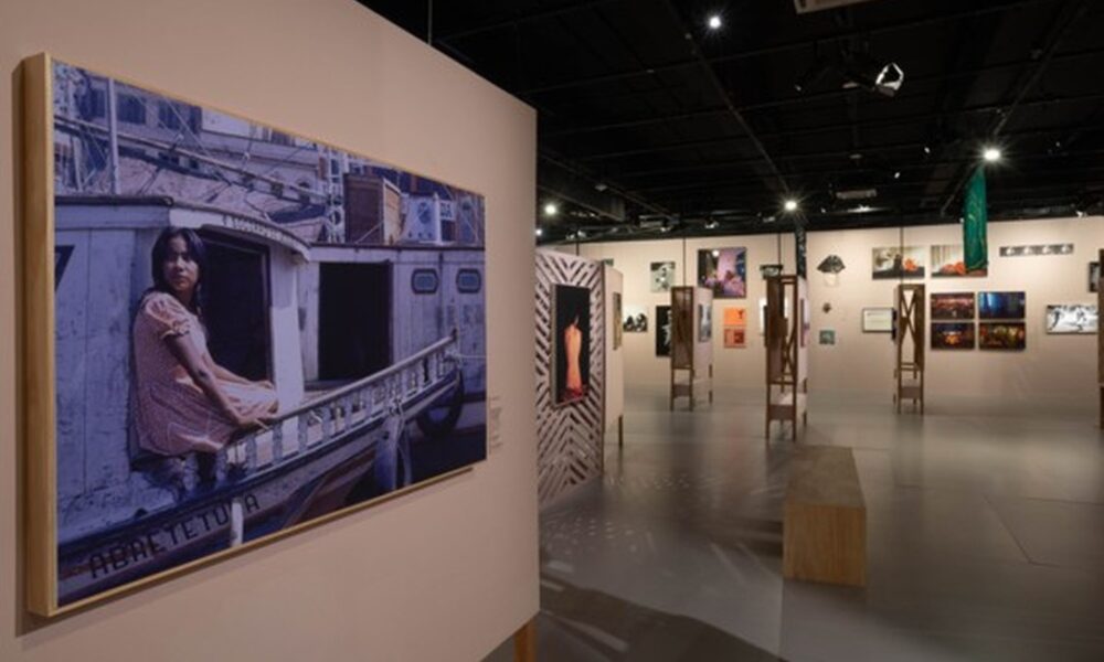 Imagem da mostra Delírio Tropical – Recanto, no Sesc Pinheiros. Foto: Nilton Fukuda